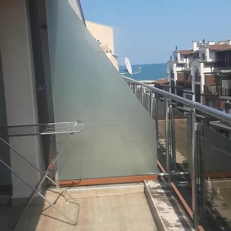 Mira Bay Studio 1